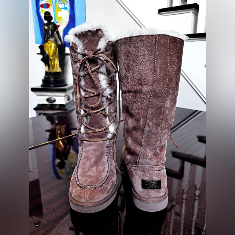 UGG Women's Appalachian Lace-Up Shearling Boots